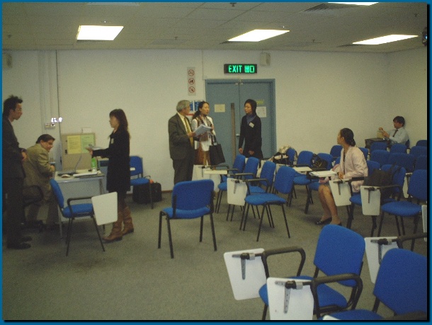 602x451 pixels (104K)